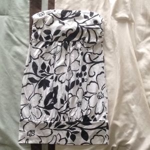 American Eagle Strapless Tank top